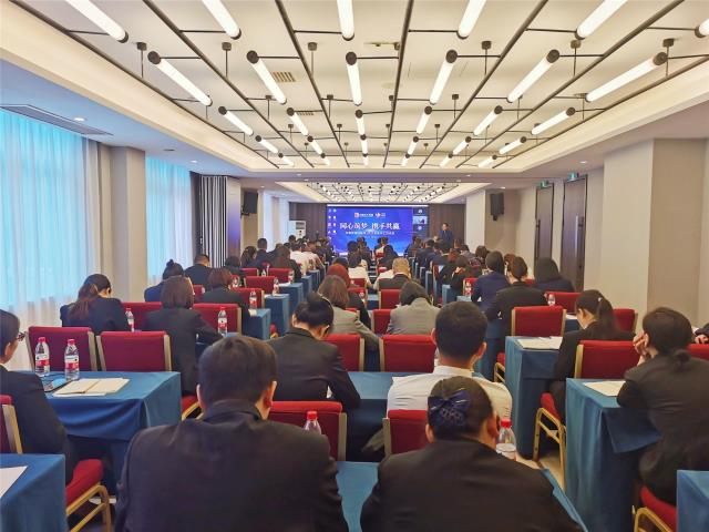 上半年 年會(huì)01.jpg